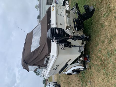 1985 23 foot Sea Ray Classic Power boat for sale in Olcott, NY Used Boats For Sale in Buffalo, New York by owner | 1985 23 foot Sea Ray Classic